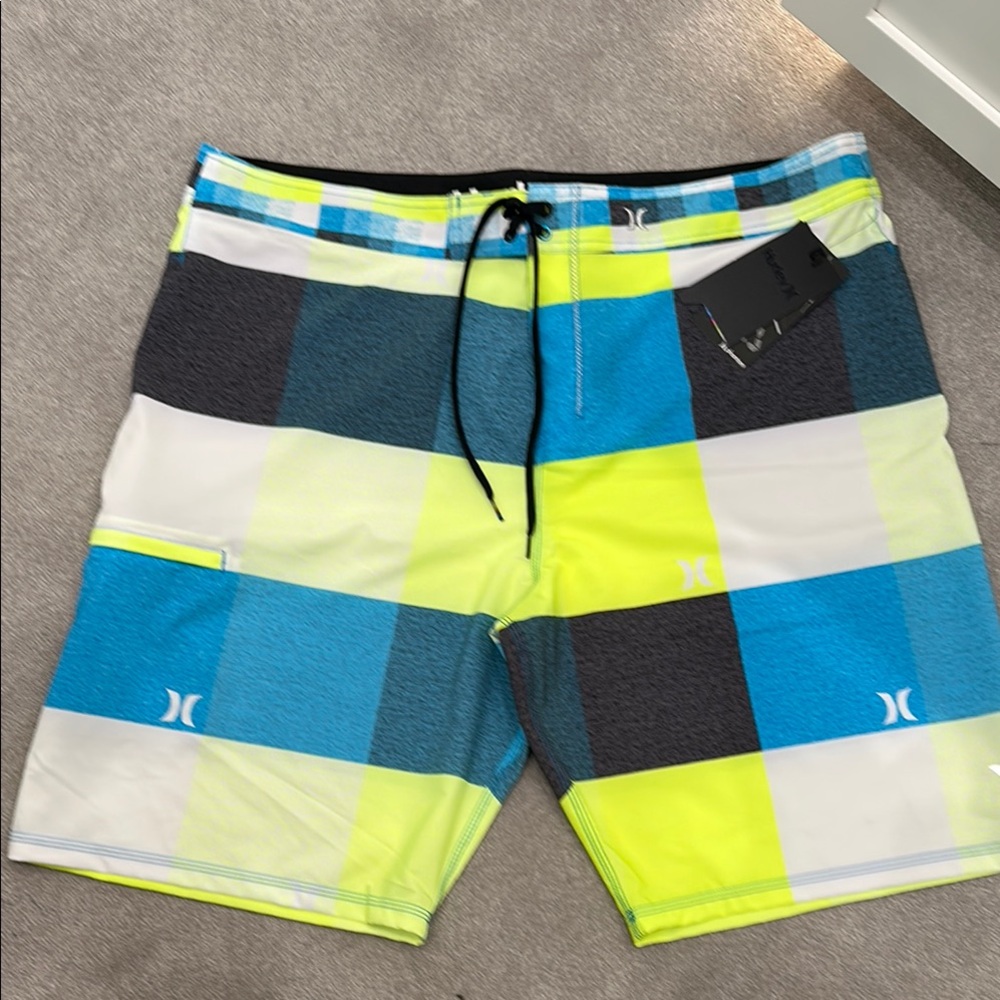 Men’s Hurley Vibrant Blue and Yellow Board Shorts for Beach Adventures